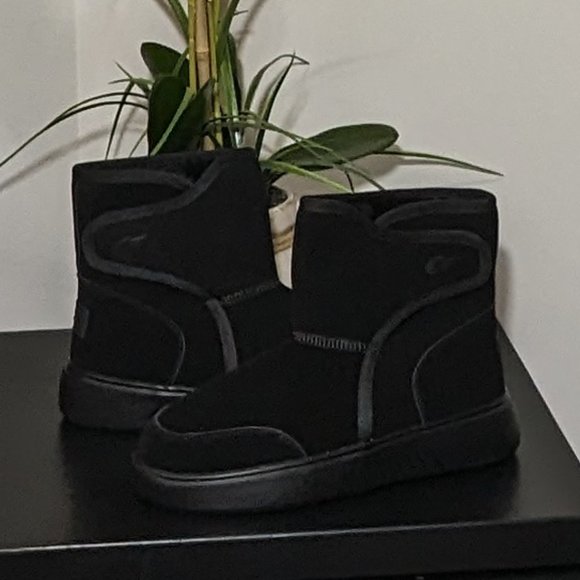 Gyeice Furry Winter Snow Boots for Women Non-Slip Fashion Short Boot Waterpoorf - Picture 3 of 13